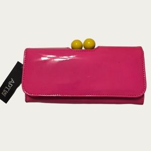 APT 9 NEON Pink Patent Vegan Wallet with Yellow Kisslock NWT